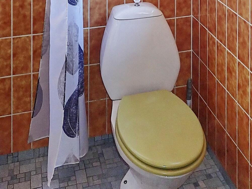 إليجانت سيسايد هوليداي هوم إن سفينيكي نير سي حمام