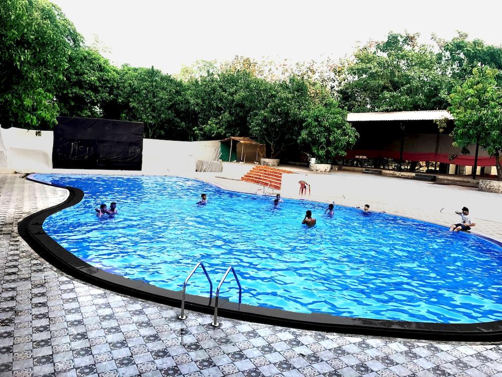Shrushti - The Village Resort