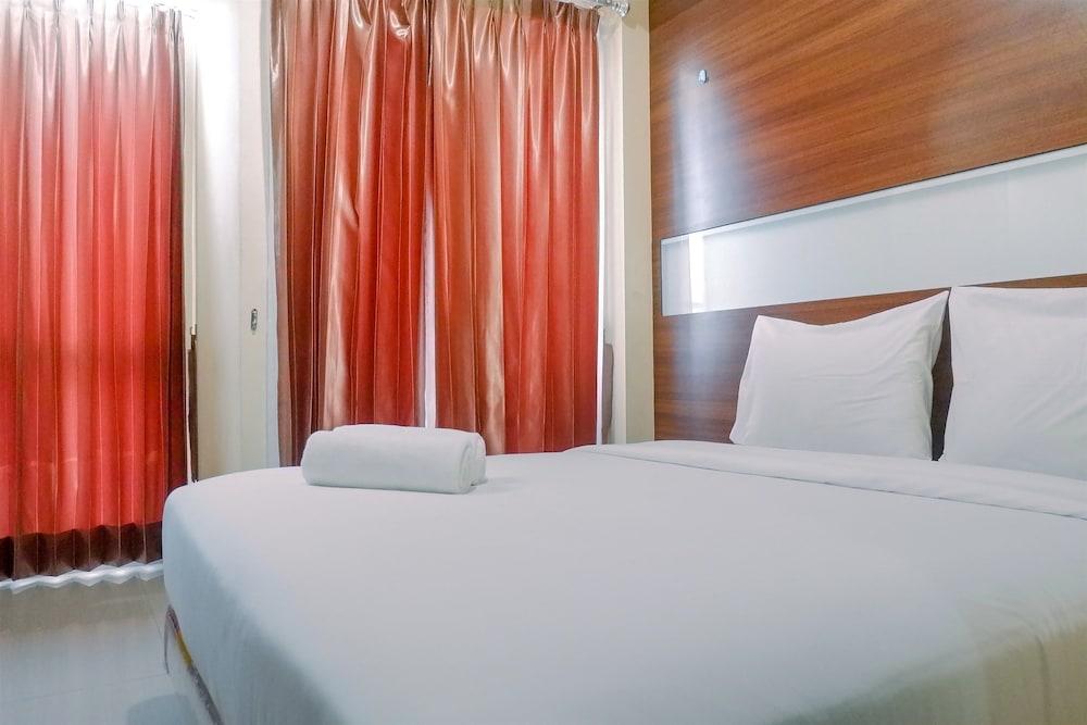 Compact Studio Room at Tamansari Papilio Apartment Room