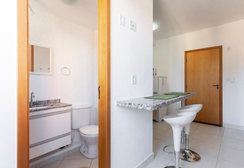 Spot São Carlos Room