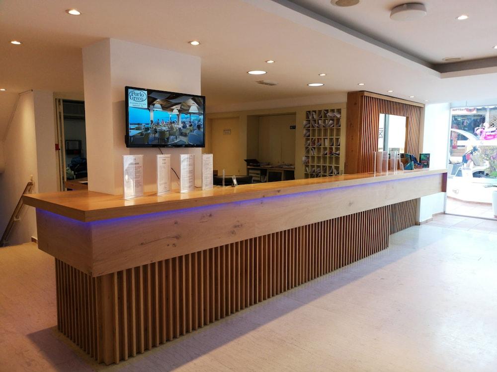 Elmi Suites Beach Hotel - All Inclusive Reception