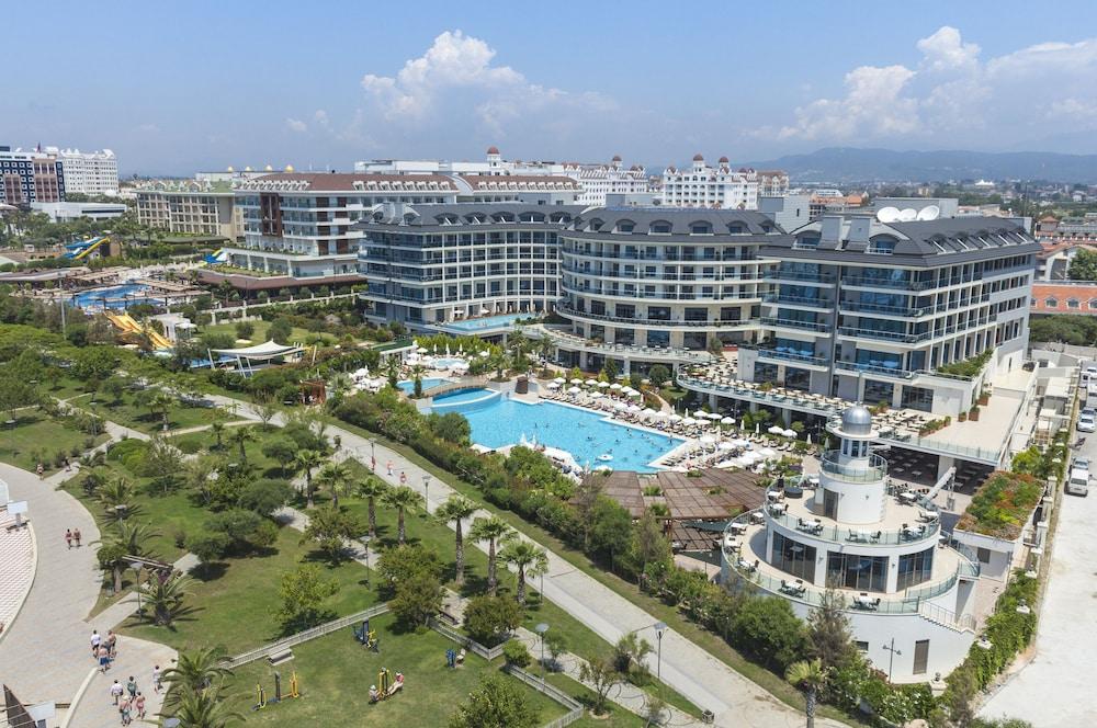 Commodore Elite Suites & Spa - All Inclusive - Adult Only