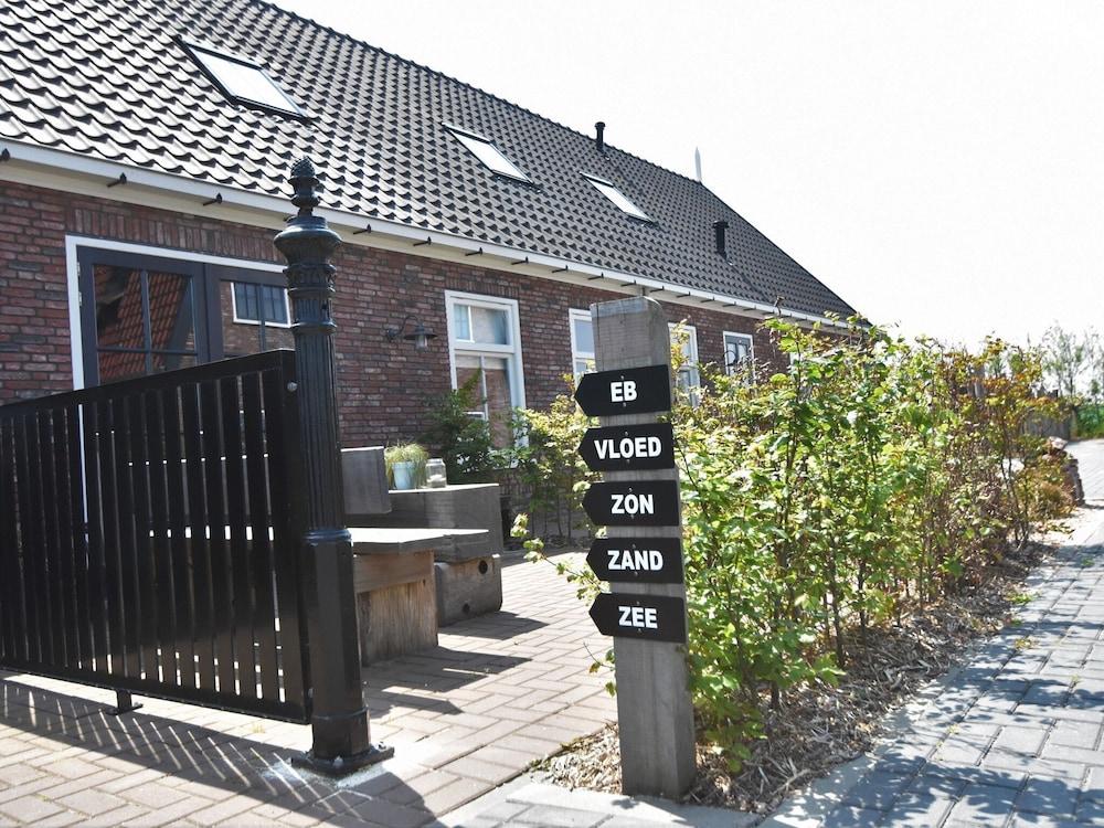 Apartment Hazenborgh Near Coast in Callantsoog Featured Image