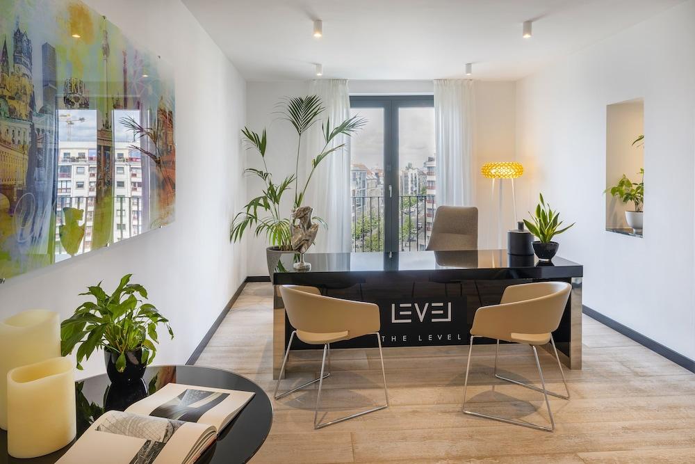 Melia Berlin Reception