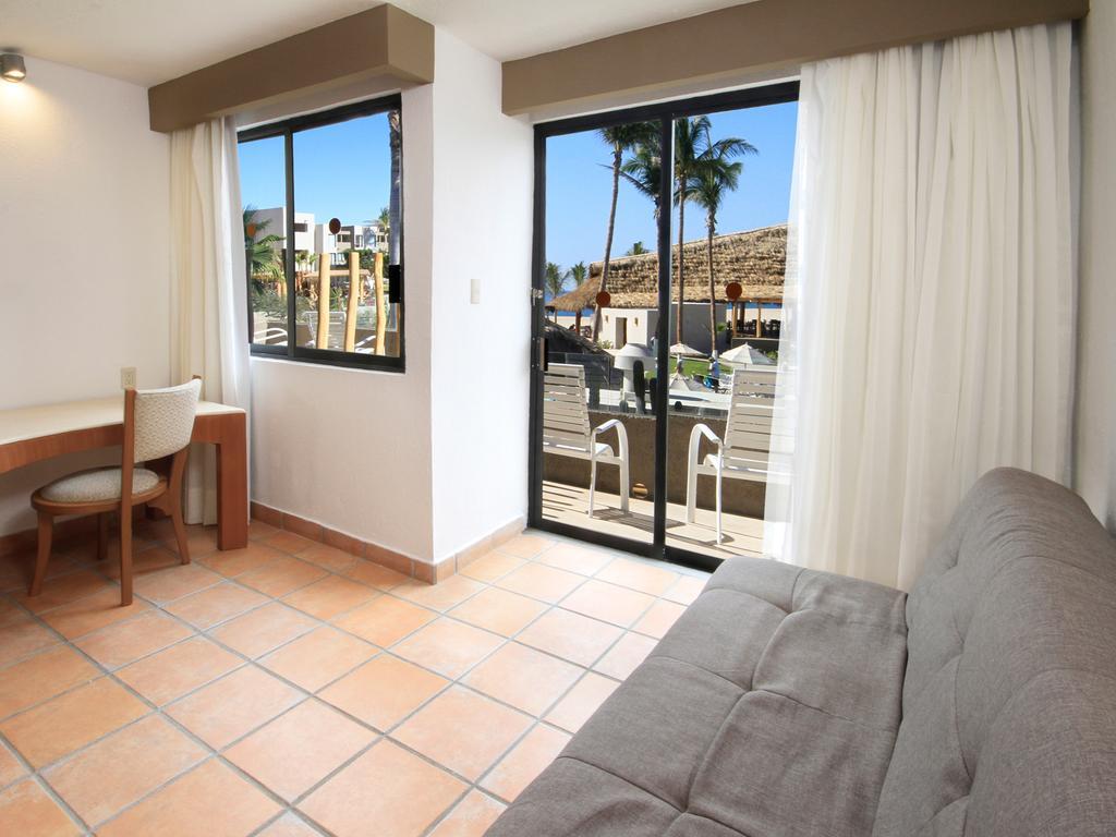 هوليداي إن ريزورت لوس كابوس أول إنكلوسف أخرى