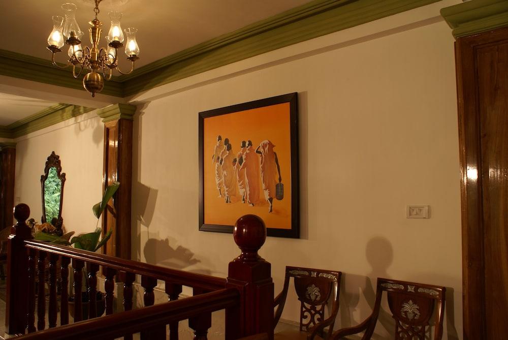 Saramsa Resort Interior Detail