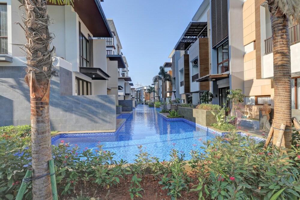 Cozy 3BR Asatti Apartment near ICE BSD Exterior