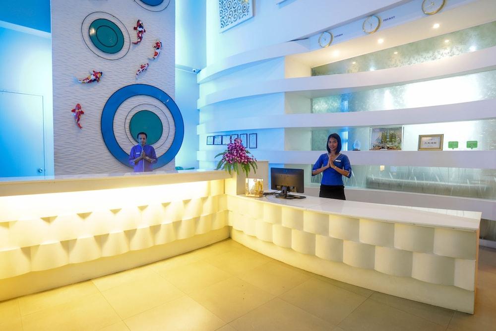 A2 Pool Resort Lobby