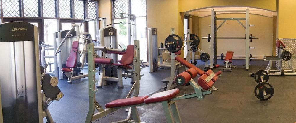 بيكس كي - التاجر، جزيرة المدينة القديمة صالة الألعاب الرياضية