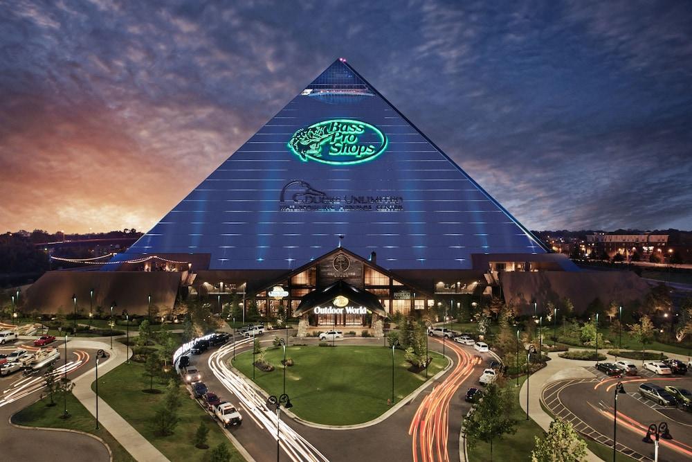 Big Cypress Lodge Exterior