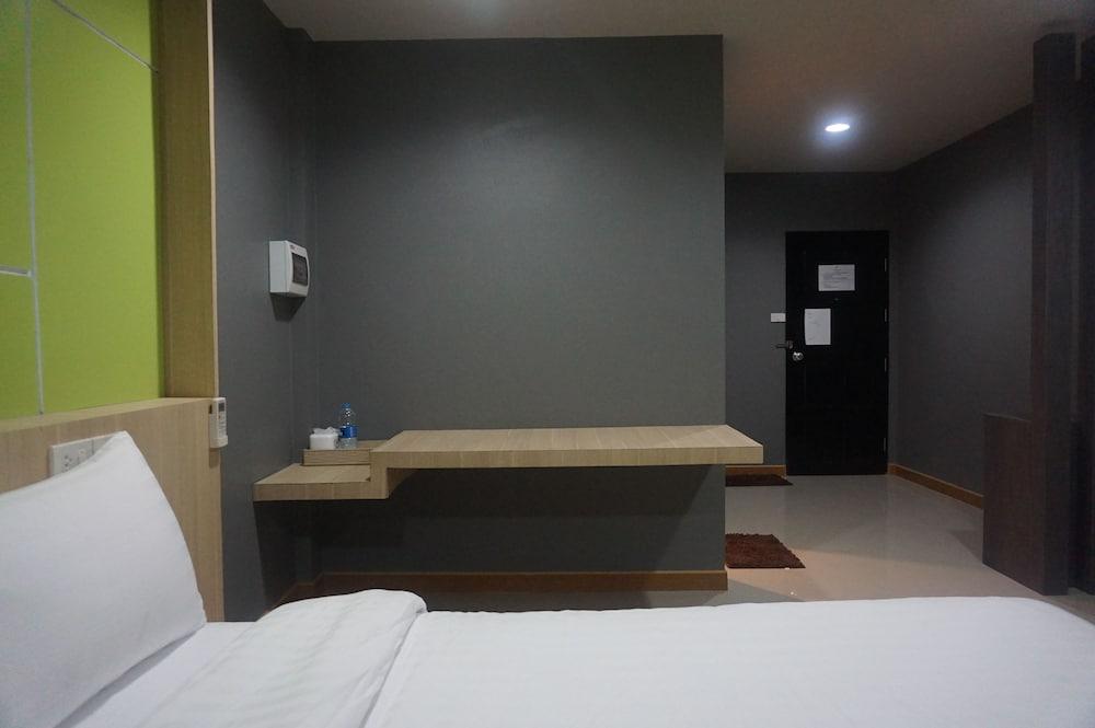 Ruenwalee Hotel