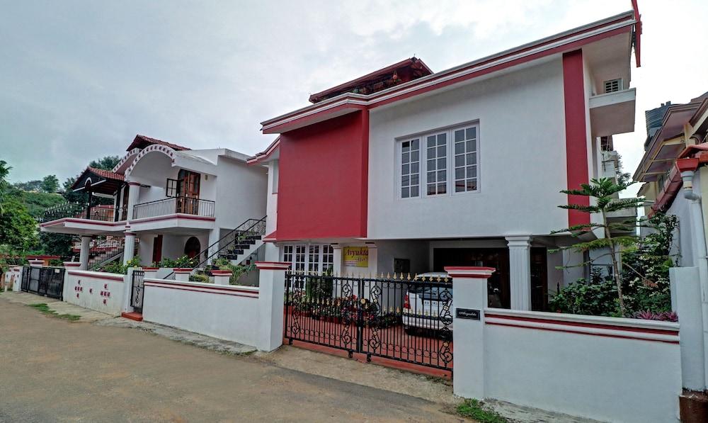 Treebo Avyukta Stay Exterior