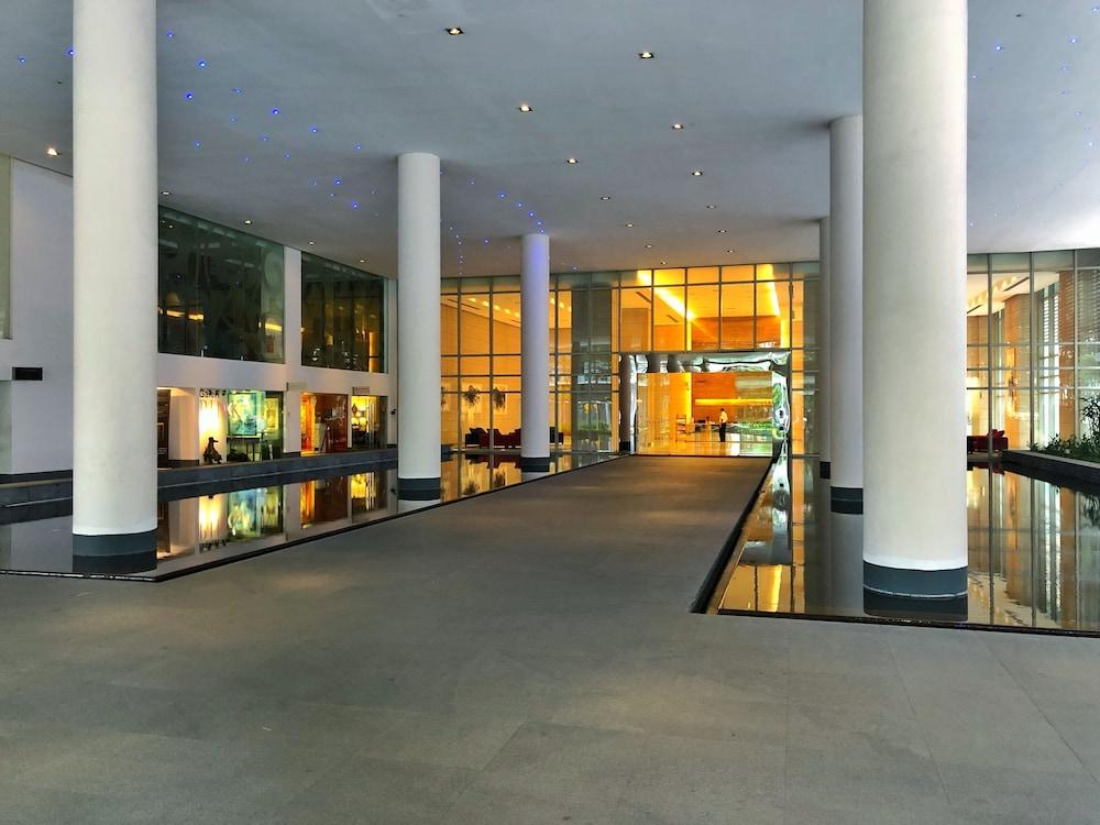 Marc Service Residence KLCC Exterior