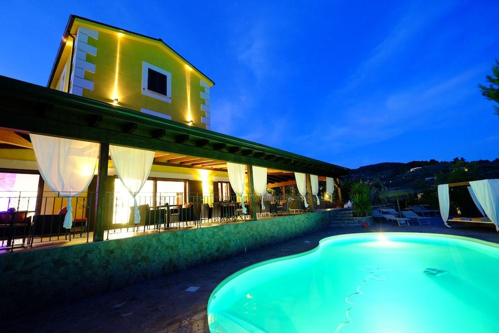 Borgo del Nespolo Featured Image