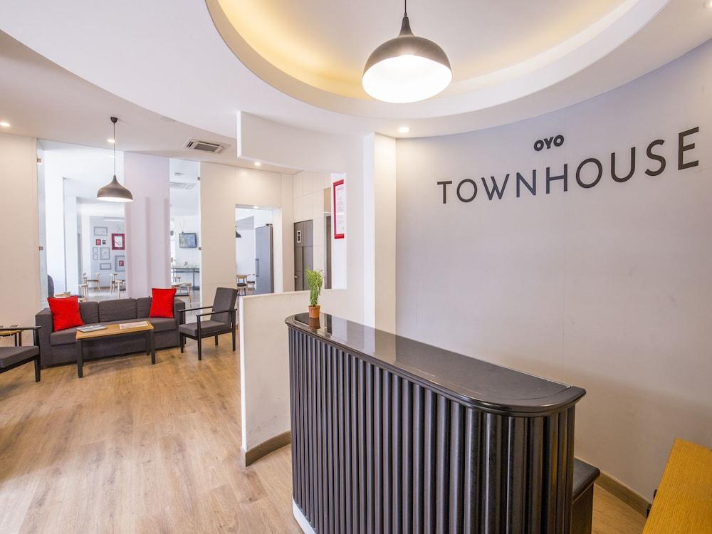 أو واي أو تاون هاوس 022 كوريجاون بارك بون منطقة الاستقبال