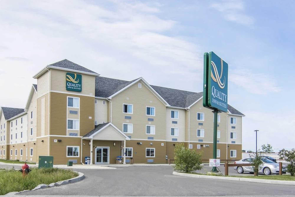 Quality Inn & Suites Thompson Featured Image