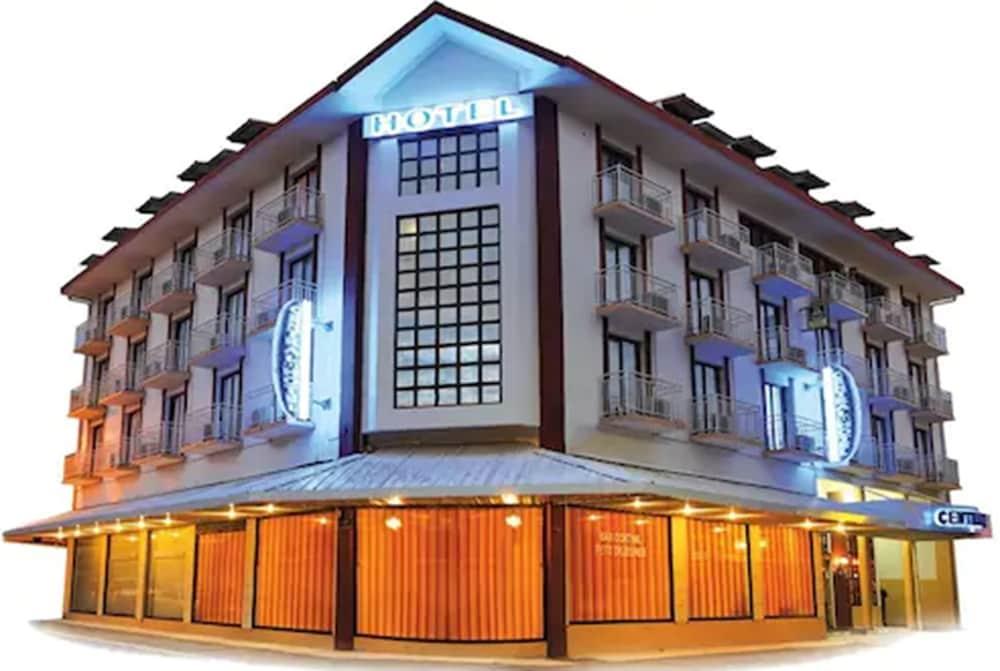 Central Hotel Cayenne