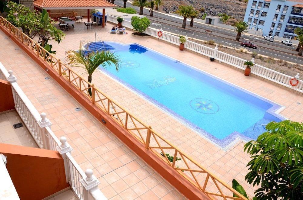 Apartamentos Callaomar Others