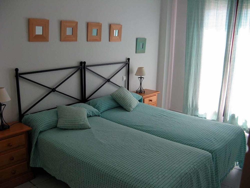 Apartamento Jardines E4-1B Room