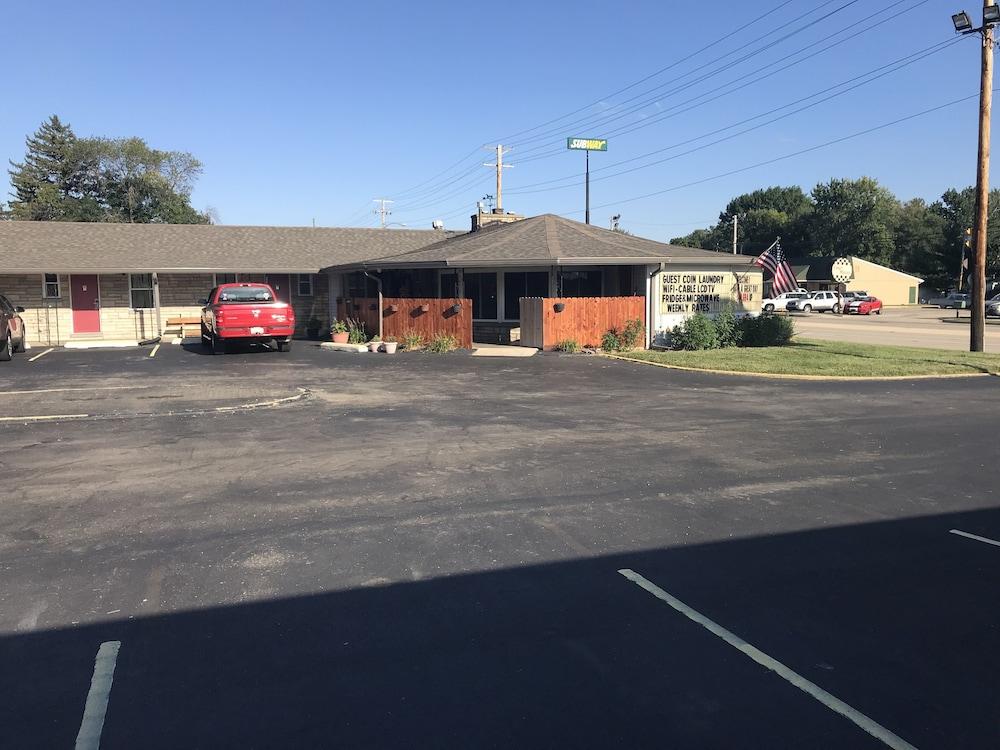 Cooper Motel