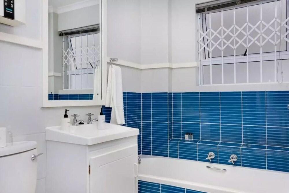 Sutton Place Bathroom