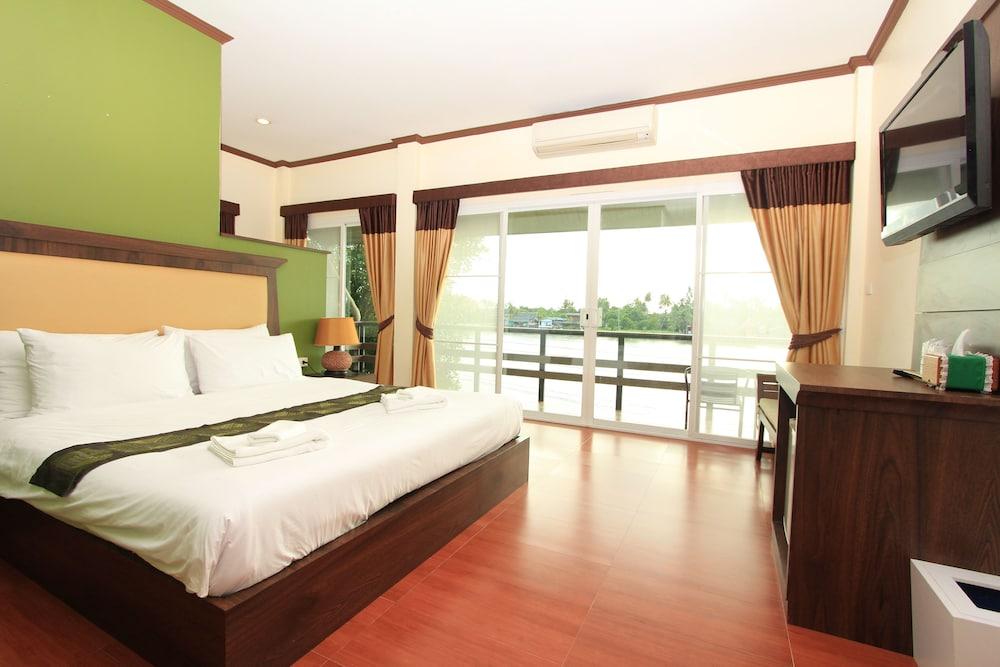 Baantip Suantong Resort