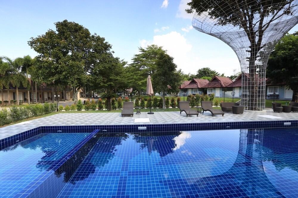 Amarin Resort Chiang Rai Exterior