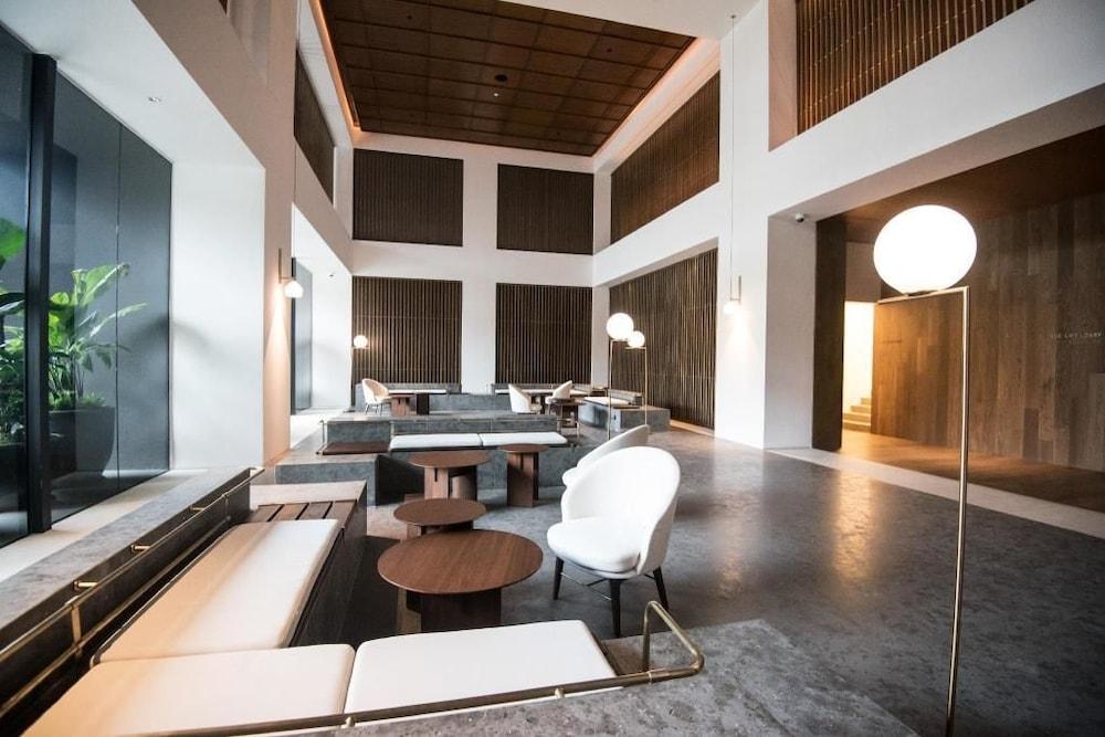 The Establishment Bangsar by Cobnb Lobby Sitting Area