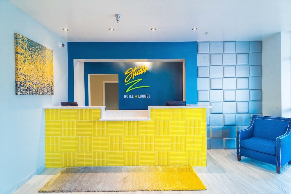 Studio Z, an Ascend Collection Hotel Lobby