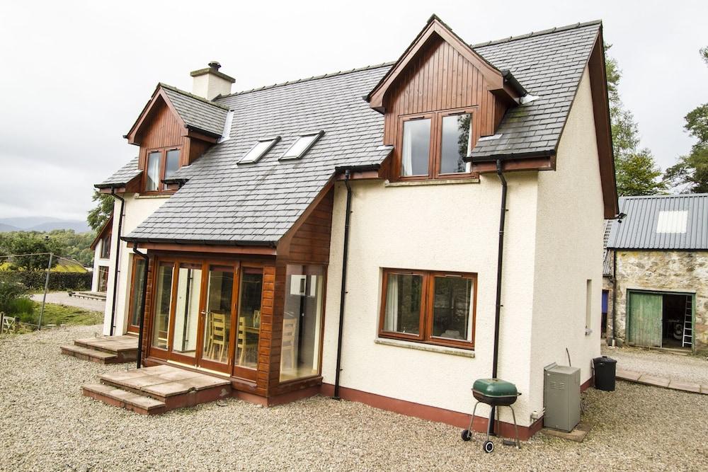 Torcastle House B&B