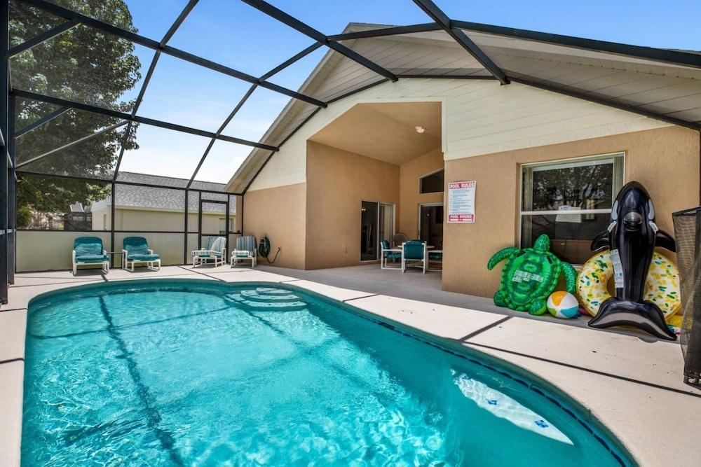 Modern 4 bed Home With own Private Pool Close to Disney - 253