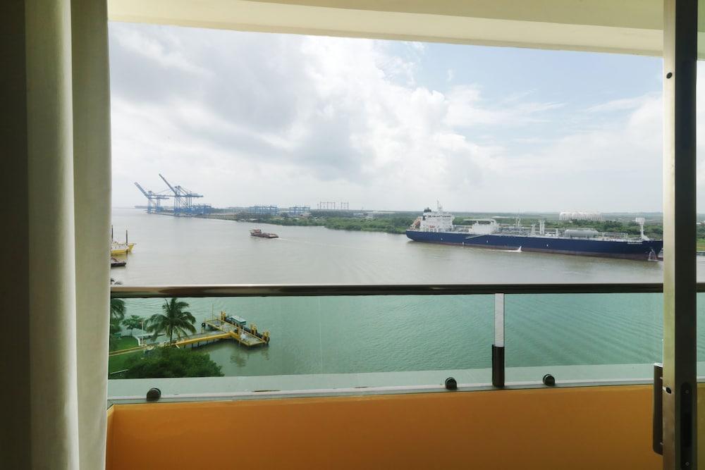 Holiday Inn Express Tuxpan by IHG Exterior