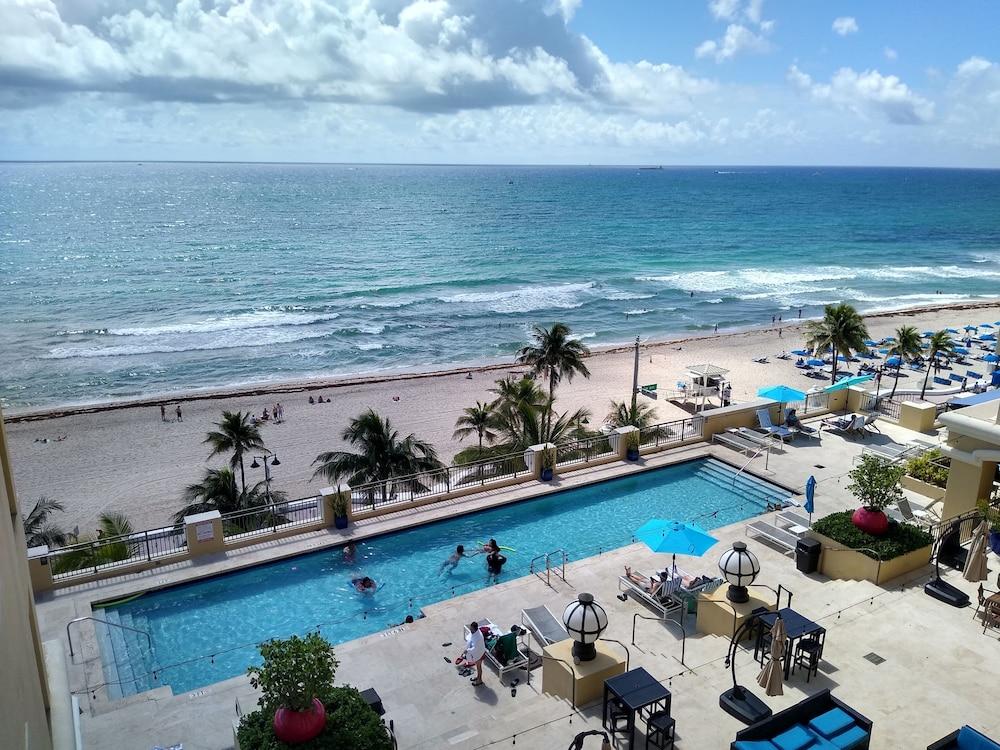 Private Residences at the Atlantic Resort and Spa Exterior