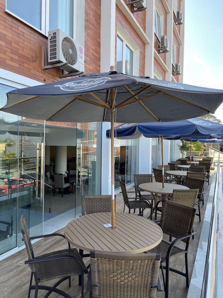 هوتل هيملبلاو