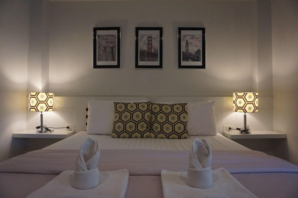 Papada Suite Room