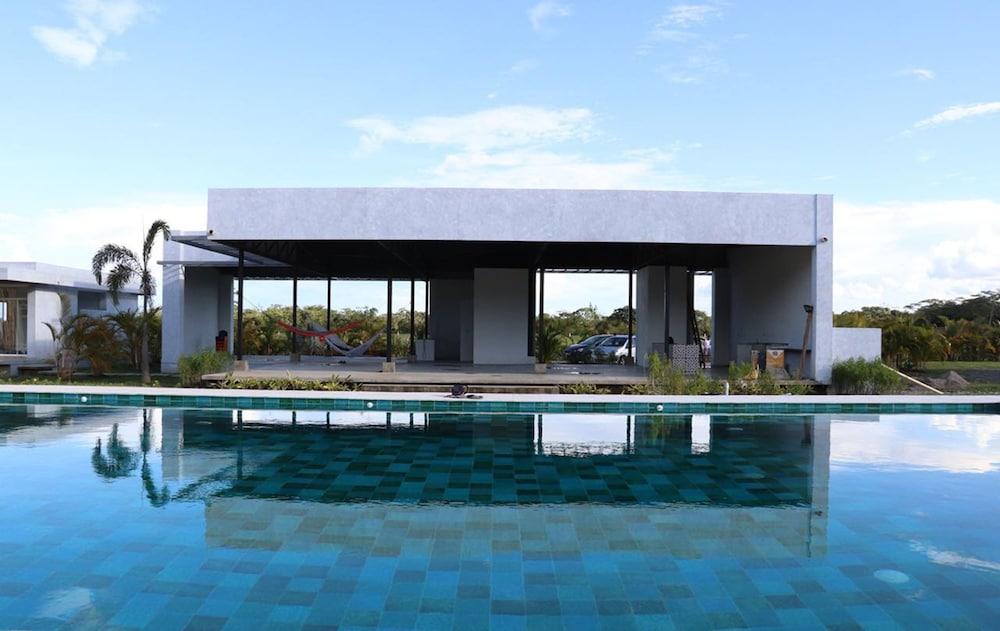 Maku Project Natural Pool