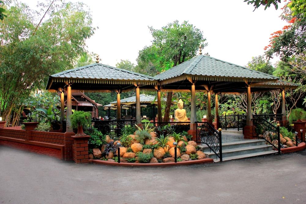 Aalankrita Resort and Convention Property Grounds