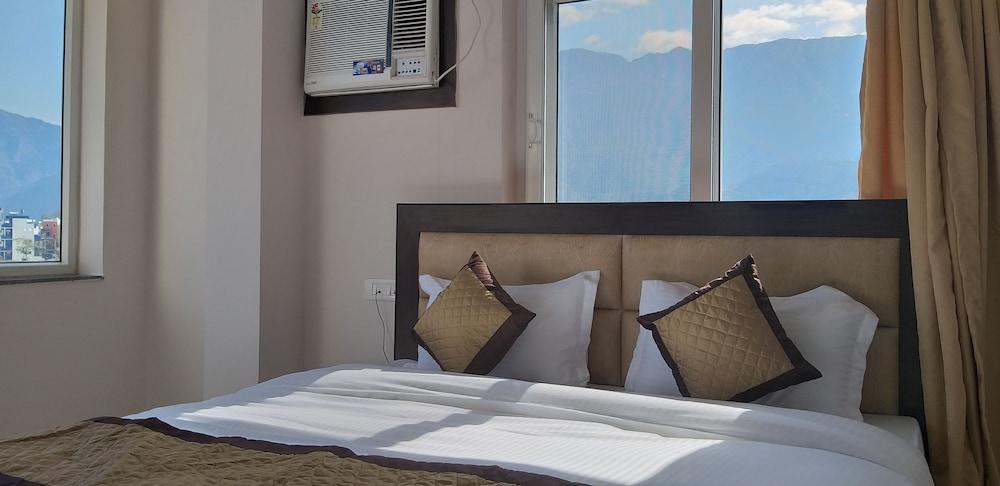 Hotel Tulsi