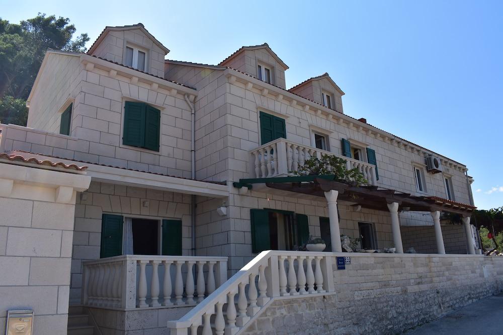 Apartment Martinic