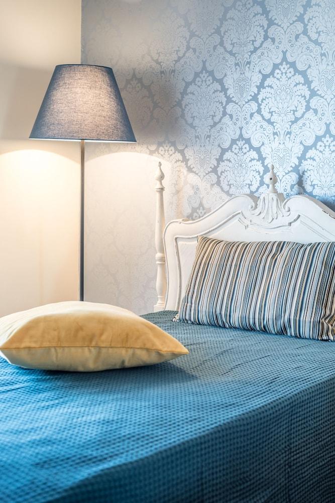 فاراندا دو كاستيلو تشارمينج أبارتمنت غرفة