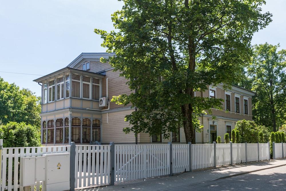 Boutique Apartments Roze