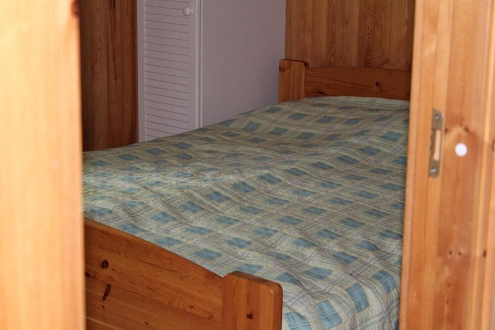 Rukako KIVAKKA A 9 Room
