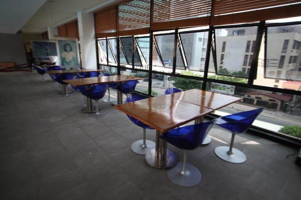 Colombo Residencies Interior