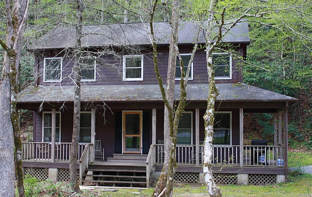 Mulberry Creek - Cozy Creekside Mountain Cabin - Wifi by Redawning Exterior