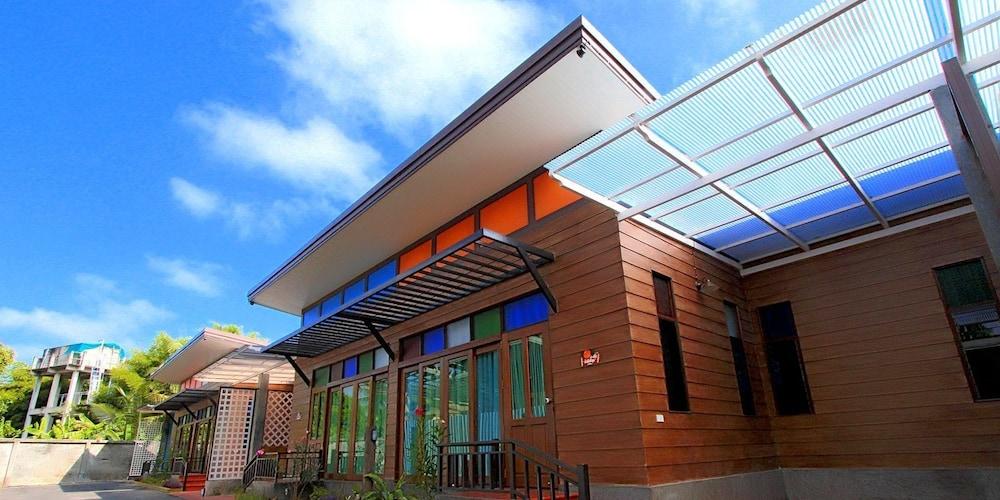 Reuan Napasorn Exterior
