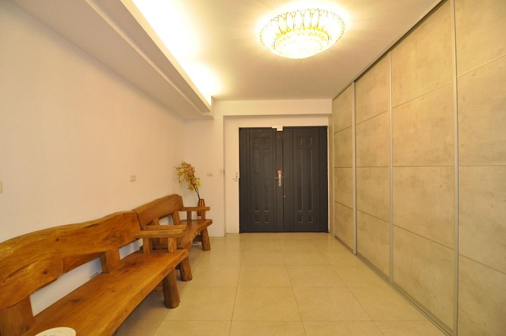 Taichung Flow Inn Interior