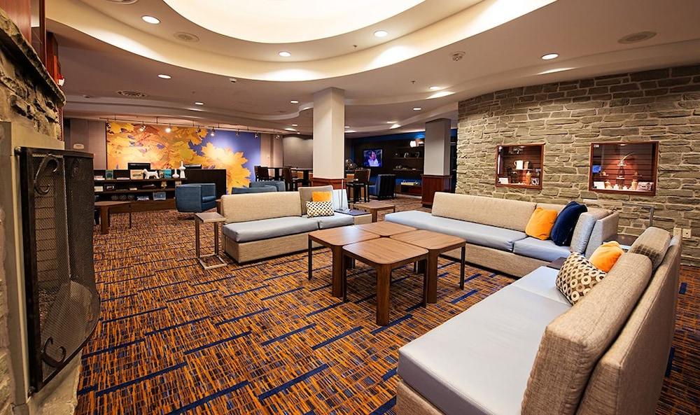 Moore Suites - Salter's gate Lobby
