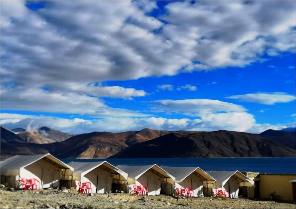 TIH Pangong Lake View Cottages and Camps