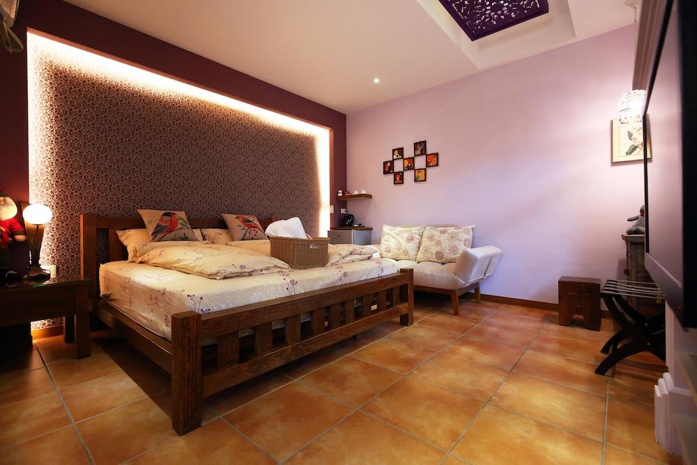 Jasmine Orange B&B