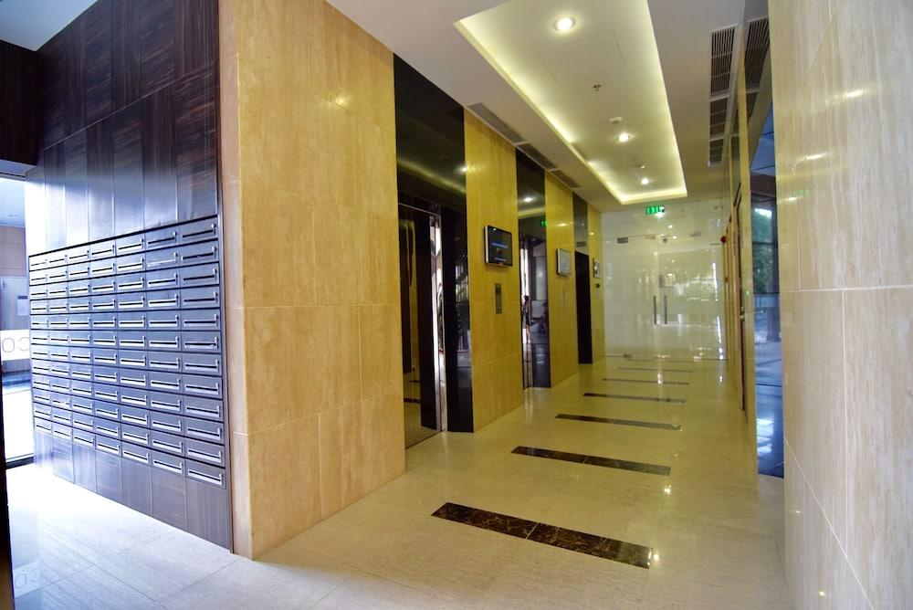 Linh Tran Apartment Interior Entrance